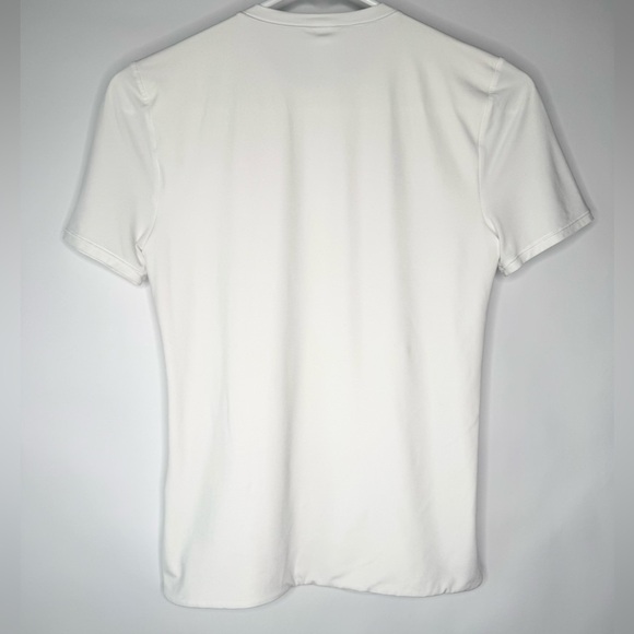 Lululemon Wundermost Ultra Soft Nulu Hip Length Crewneck Short Sleeve Shirt - Picture 3 of 10